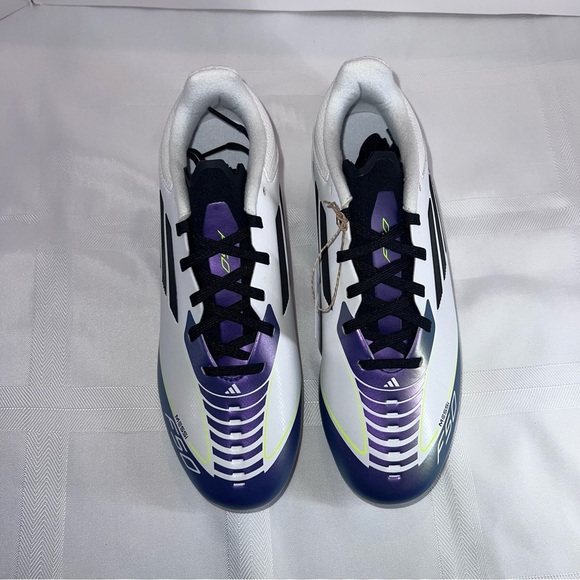 ***NWT***Adidas Men's Messi Soccer Cleats - Picture 8 of 11